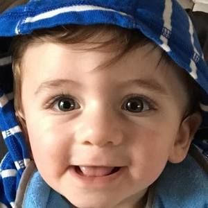 Meet your Posher, Dalia